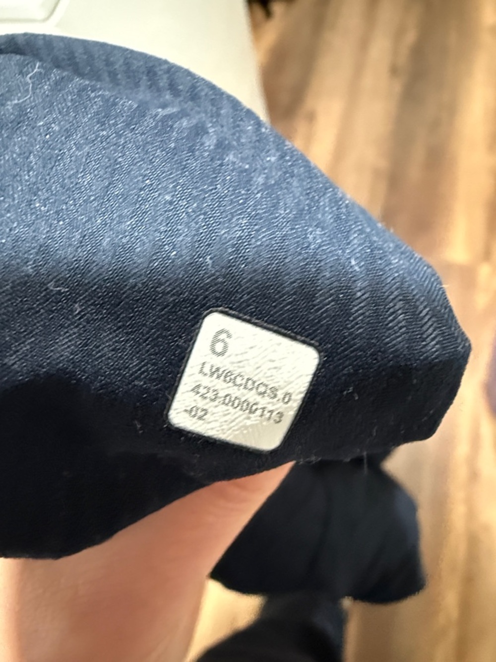Lululemon size 6 Capri